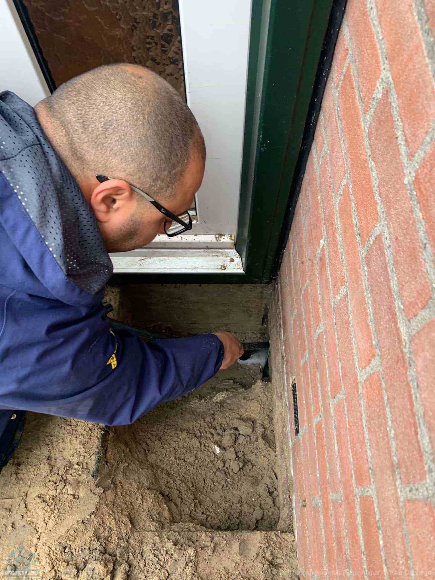 Ontstoppen Naarden Leiding